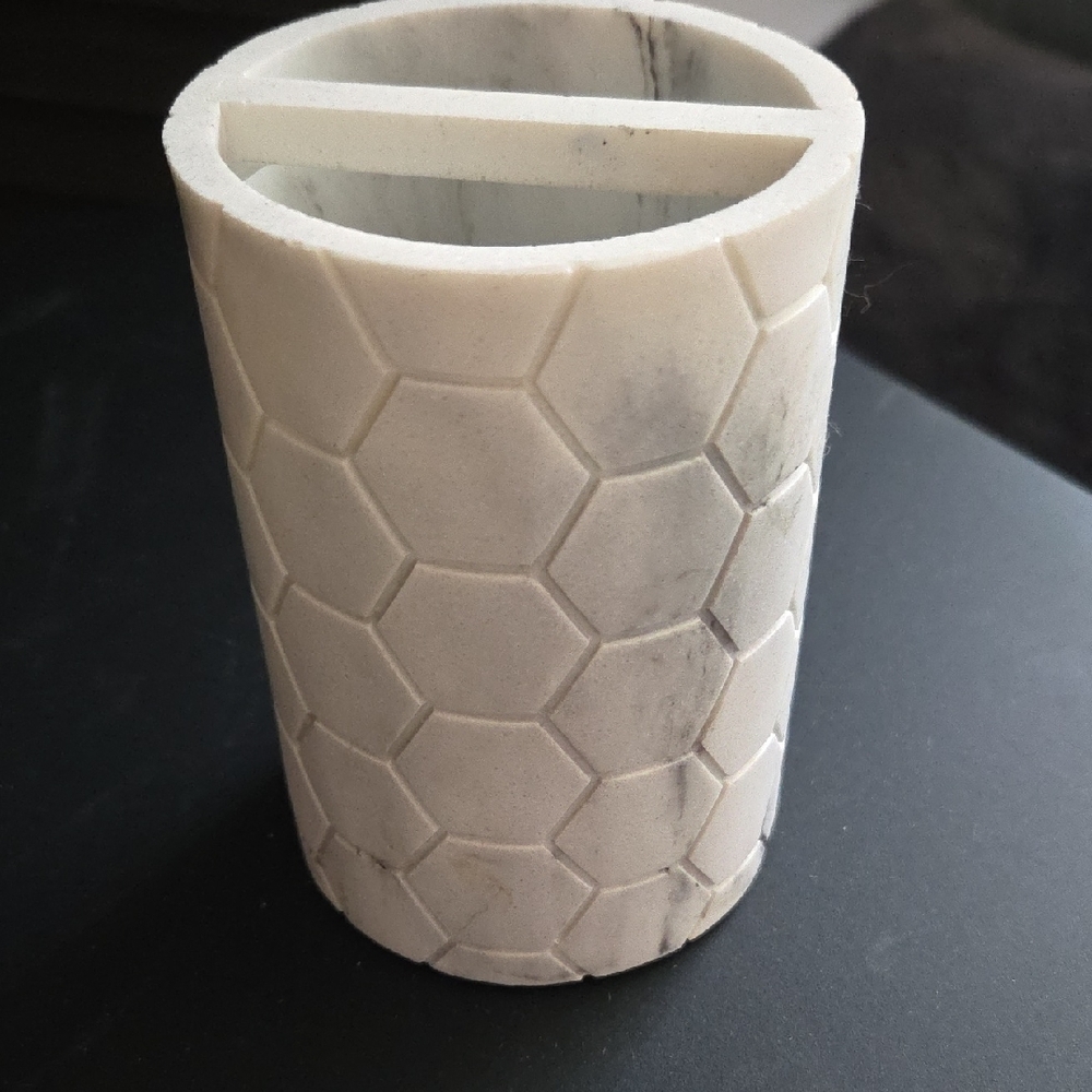 Hexagon Marble Toothbrush Holder - White Marble Finish